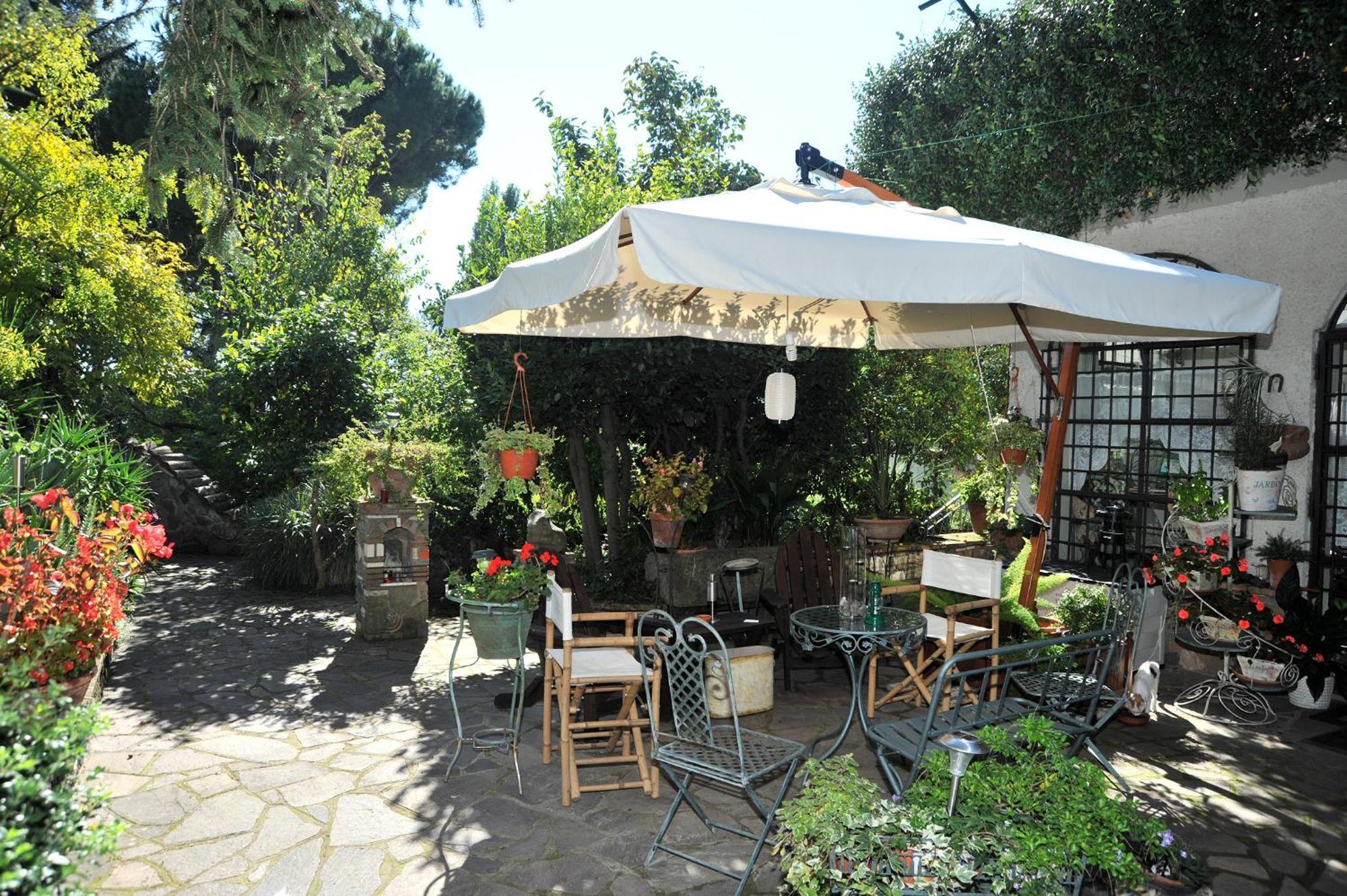 Casa Pontecorvi Acomodação com café da manhã Velletri Exterior foto